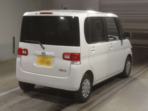 2009 Daihatsu Tanto L375S[1]