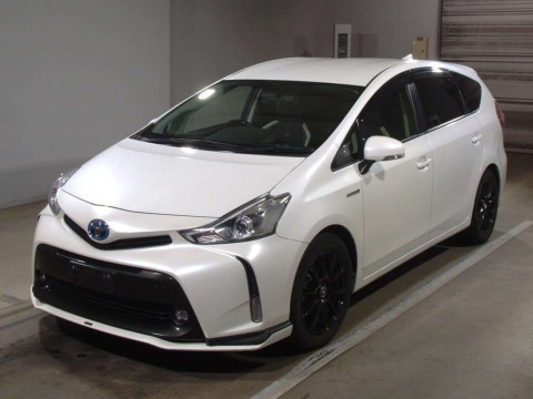 2014 Toyota Prius alpha ZVW41W[0]