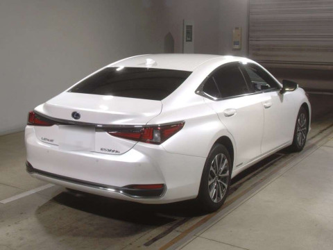 2021 Lexus ES AXZH11[1]