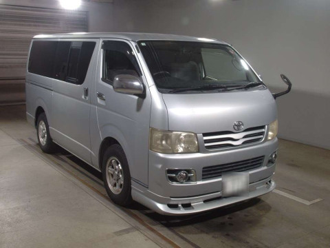 2005 Toyota Hiace Van KDH200V[2]