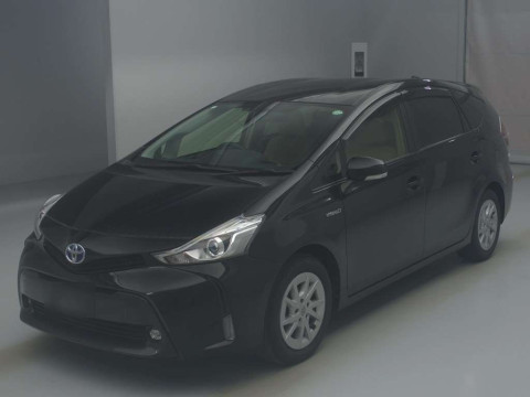 2015 Toyota Prius alpha ZVW41W[0]