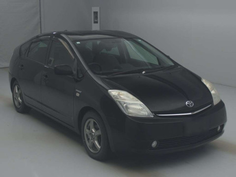 2009 Toyota Prius NHW20[2]