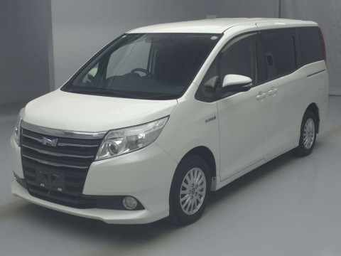 2014 Toyota Noah ZWR80G[0]