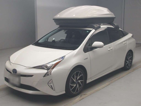 2016 Toyota Prius ZVW55[0]