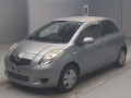 2006 Toyota Vitz