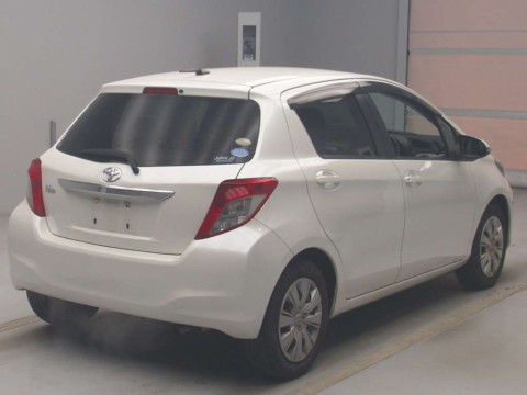 2012 Toyota Vitz NSP130[1]