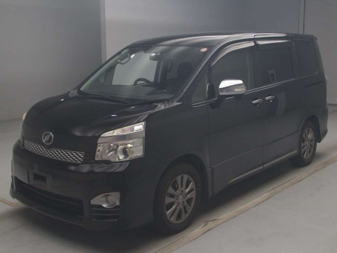 2014 Toyota Voxy ZRR70W[0]