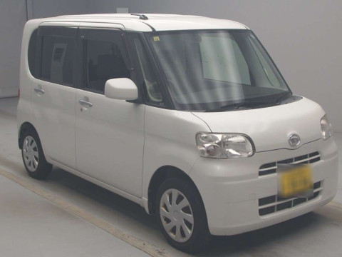 2012 Daihatsu Tanto L375S[2]