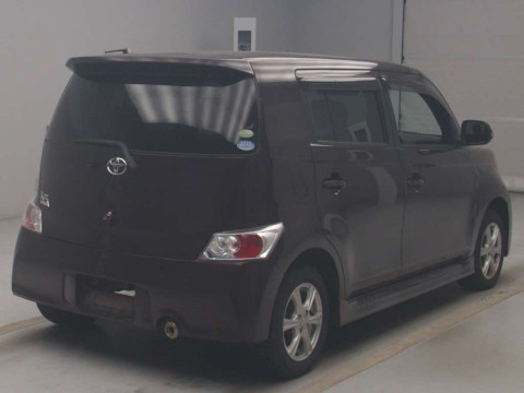 2010 Toyota bB QNC21[1]