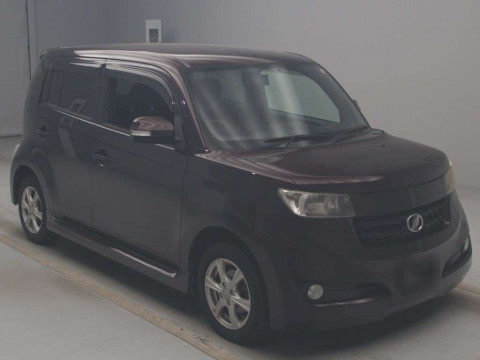 2010 Toyota bB QNC21[2]