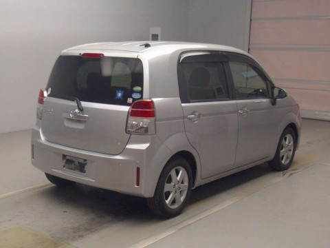 2014 Toyota Spade NCP141[1]