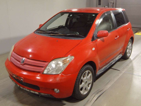 2004 Toyota IST NCP60[0]