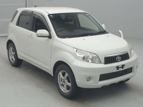 2013 Toyota Rush J210E[2]