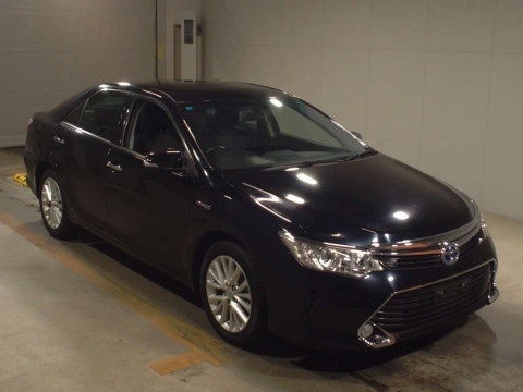 2016 Toyota Camry AVV50[2]