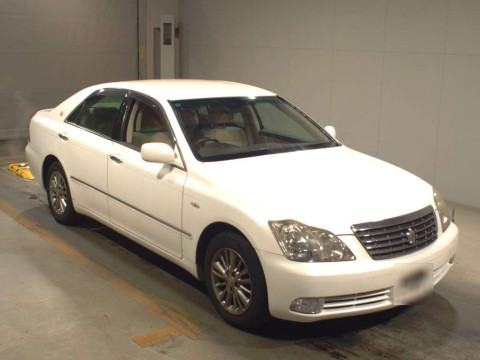 2006 Toyota Crown GRS182[2]