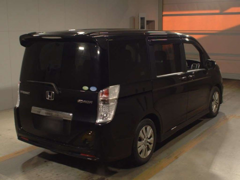 2011 Honda Step WGN Spada RK5[1]