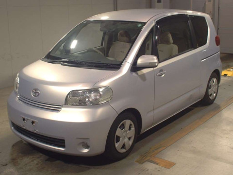 2011 Toyota Porte NNP11[0]