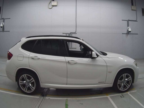 2012 BMW X1 VM20[2]