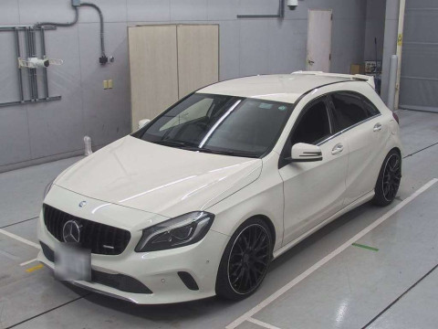 2017 Mercedes Benz A-Class 176042[0]