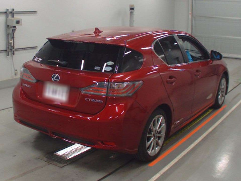 2013 Lexus CT ZWA10[1]