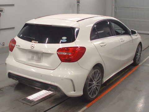 2014 Mercedes Benz A-Class 176042[1]