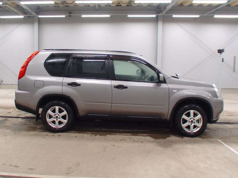 2009 Nissan X-Trail NT31[2]