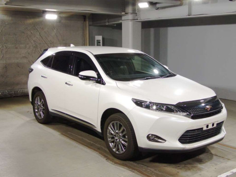 2017 Toyota Harrier ZSU60W[2]