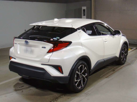 2019 Toyota C-HR ZYX11[1]