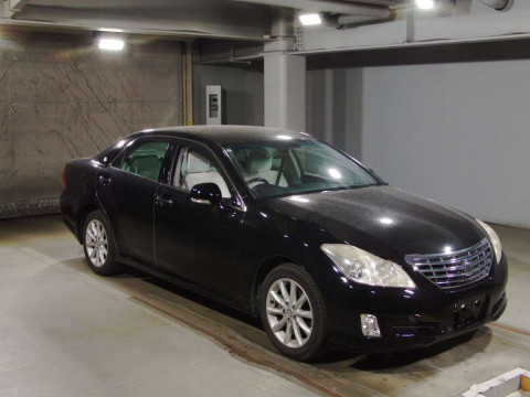 2009 Toyota Crown GRS200[2]