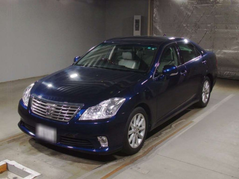 2010 Toyota Crown GRS202[0]