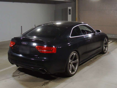 2011 Audi RS5 8TCFSF[1]