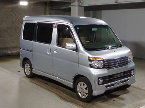 2013 Daihatsu Atrai Wagon S331G[2]