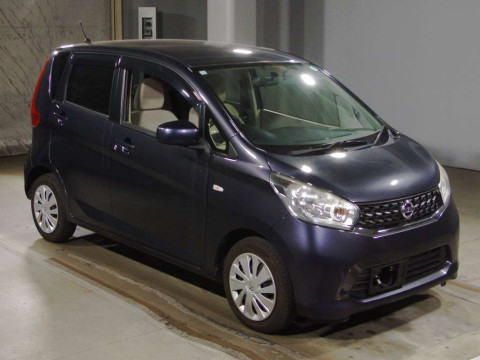 2015 Nissan DAYZ B21W[2]