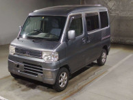 2012 Mitsubishi Minicab Van