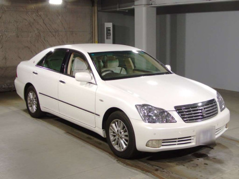 2007 Toyota Crown GRS182[2]