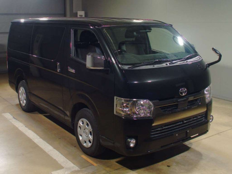 2021 Toyota Hiace Van TRH200V[2]