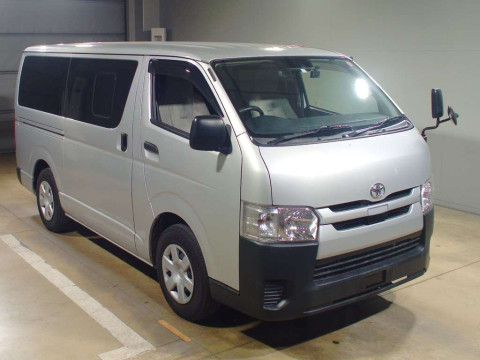 2019 Toyota Hiace Van GDH201V[2]