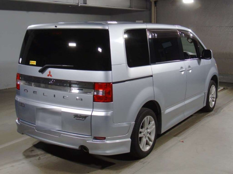 2008 Mitsubishi Delica D5 CV5W[1]