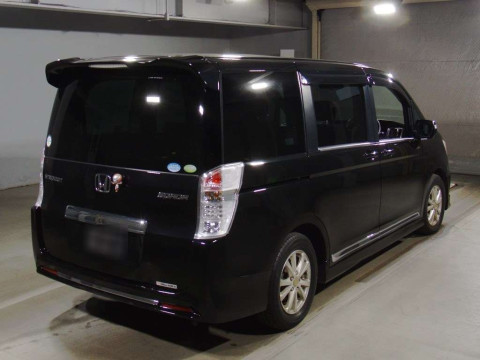 2010 Honda Step WGN Spada RK5[1]