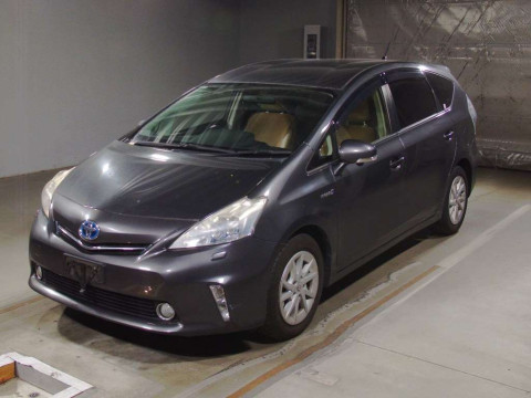 2012 Toyota Prius alpha ZVW40W[0]