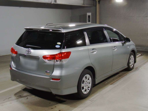 2010 Toyota Wish ZGE20G[1]