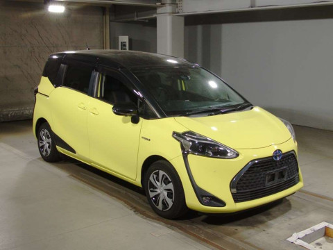 2019 Toyota Sienta NHP170G[2]