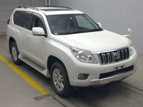 2012 Toyota Land Cruiser Prado GRJ151W[2]