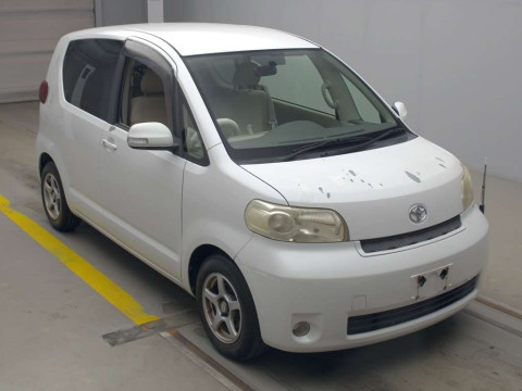 2008 Toyota Porte NNP10[2]