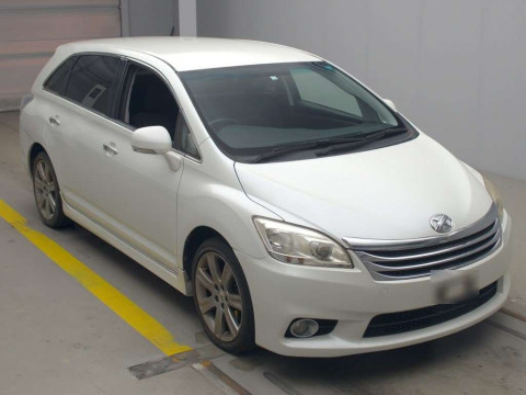 2010 Toyota Mark X Zio ANA10[2]