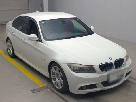 2010 BMW 3 Series PM35[2]