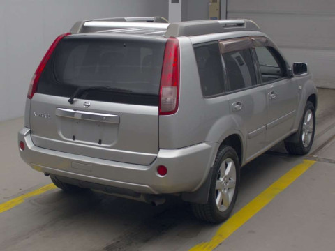 2005 Nissan X-Trail NT30[1]