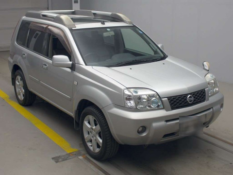 2005 Nissan X-Trail NT30[2]