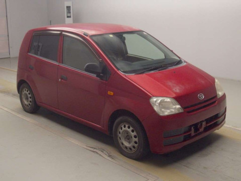 2005 Daihatsu Mira L250S[2]