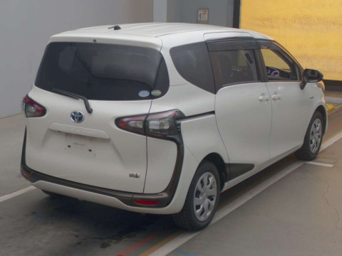 2016 Toyota Sienta NHP170G[1]